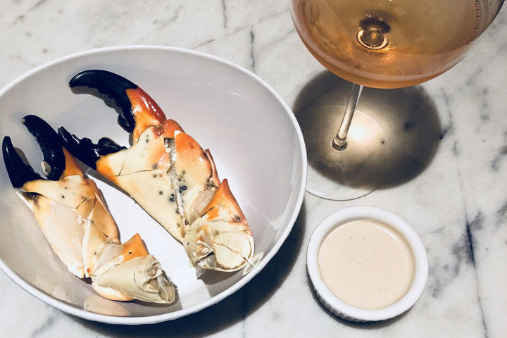 Receba os famosos stone crabs no conforto da sua casa